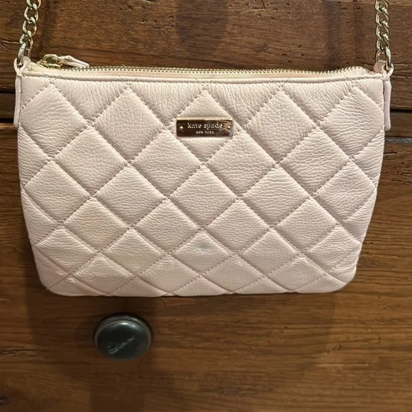 Kate Spade light pink quilted leather purse bag - Picture 2 of 9